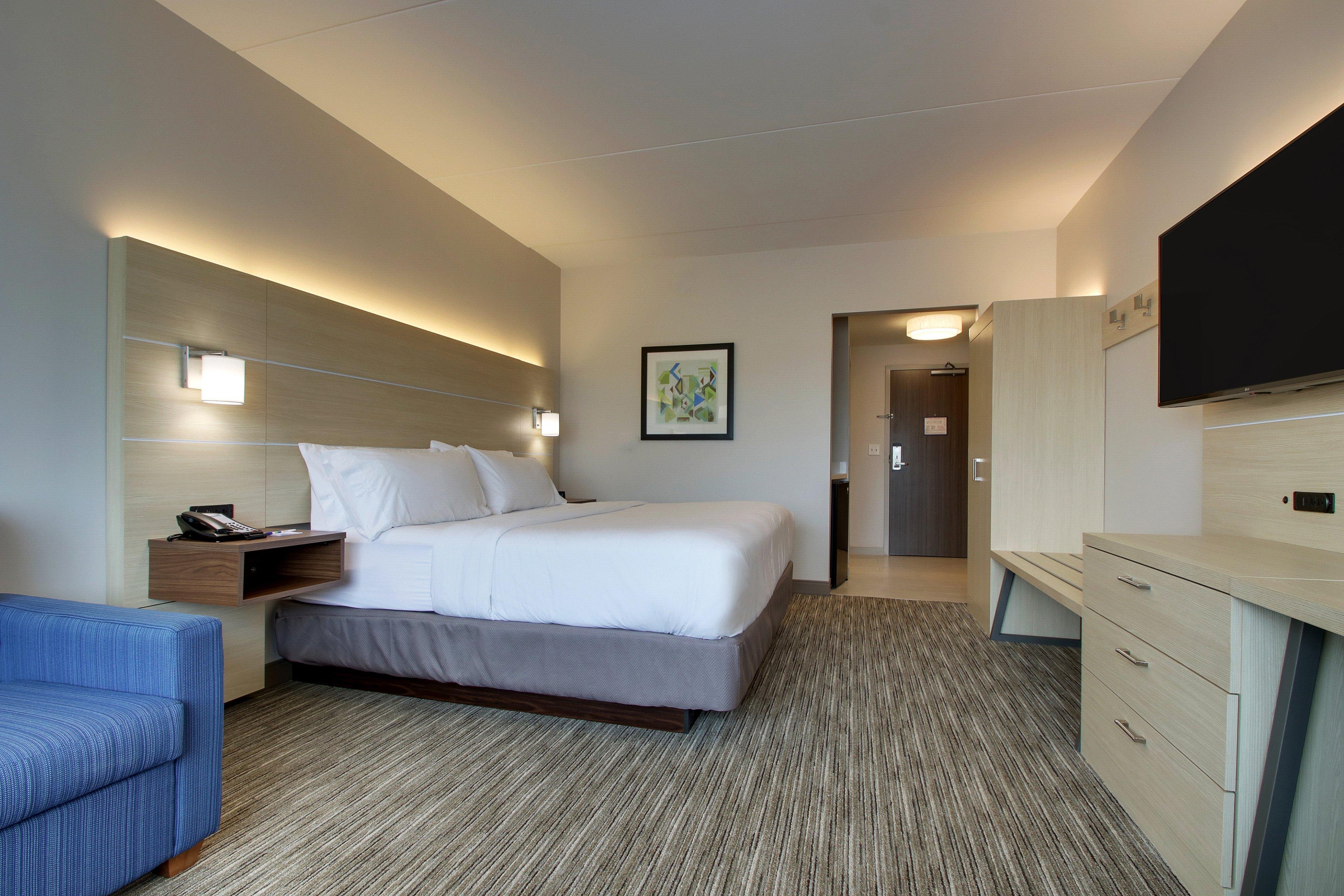 Express & - North By Ihg Elizabethtown