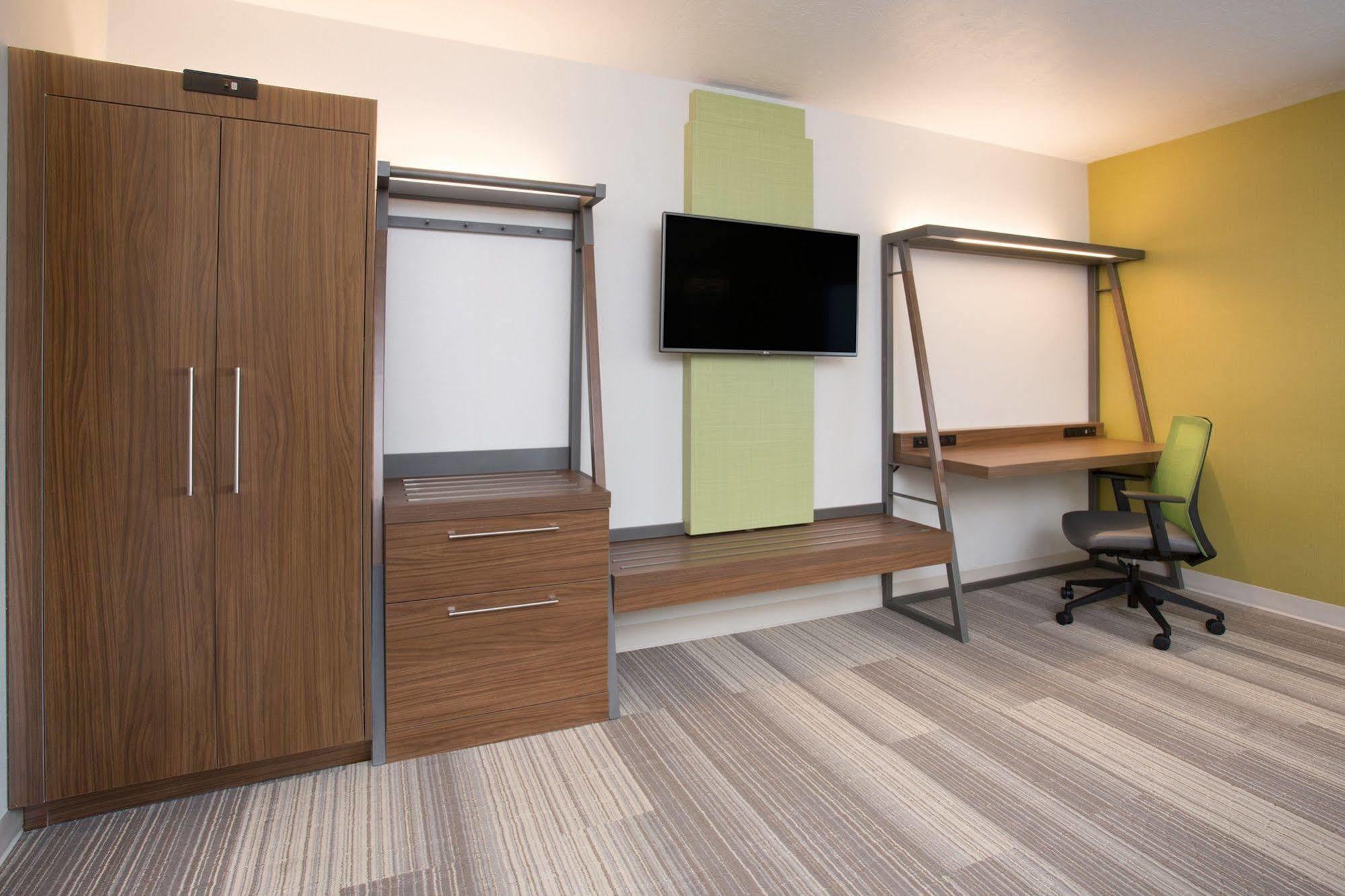 Express & - North By Ihg 3*